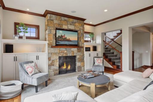 5200 Kelsey Terrace, Edina, MN 55436