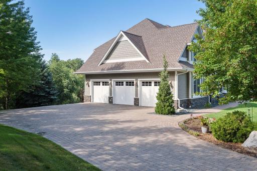 5200 Kelsey Terrace, Edina, MN 55436