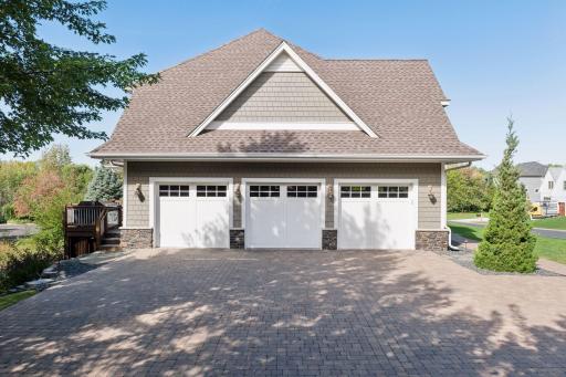5200 Kelsey Terrace, Edina, MN 55436