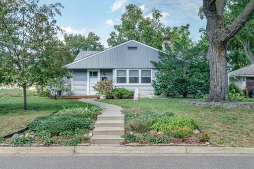 214 W 74th Street, Minneapolis, MN 55423