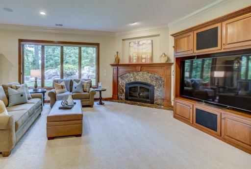 17 Pine Cone Road, Saint Paul, MN 55127