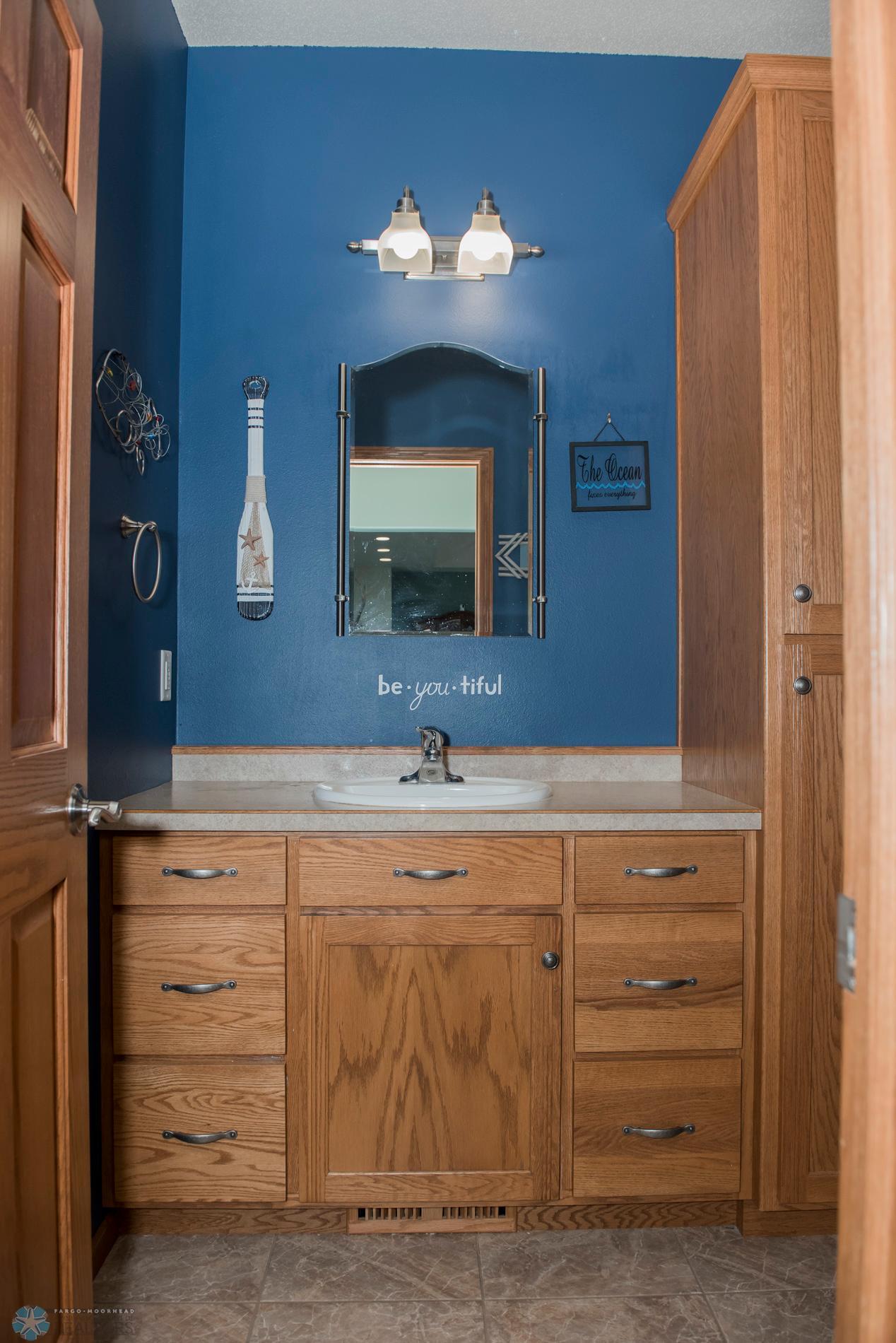 main level bath