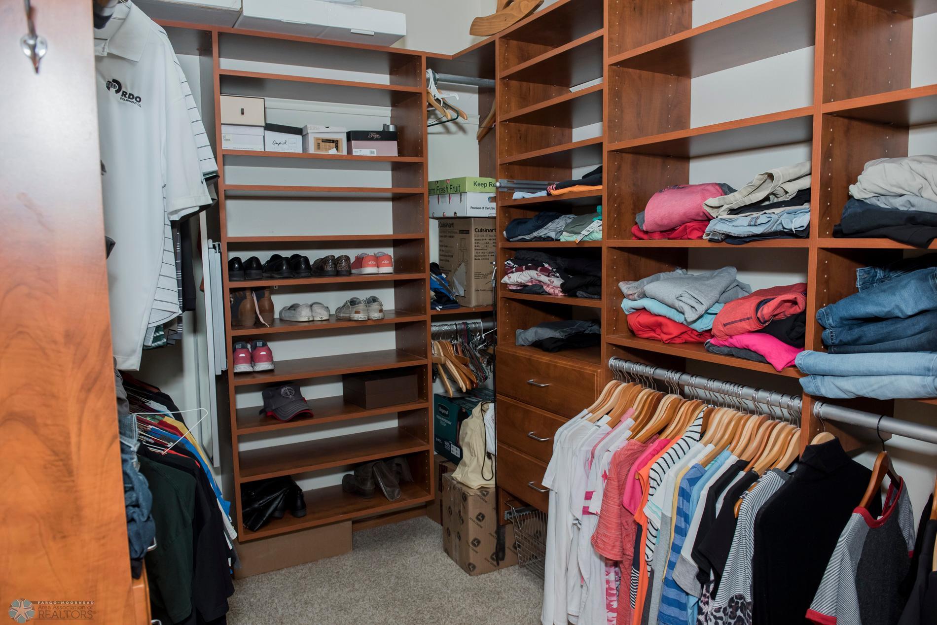 Custom closet by smart spaces