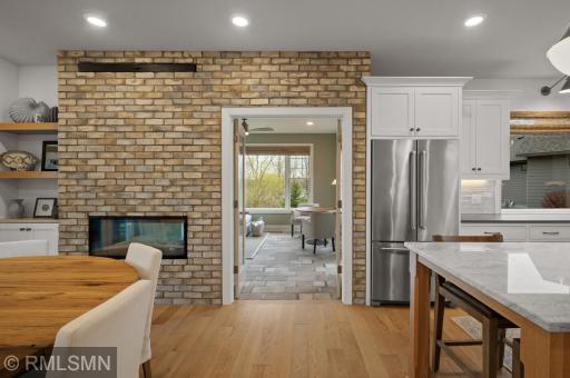 19 Kestrel Court, Saint Paul, MN 55127