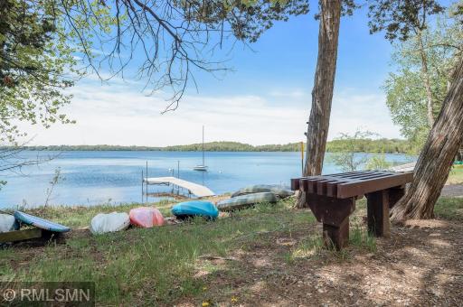 19 Kestrel Court, Saint Paul, MN 55127