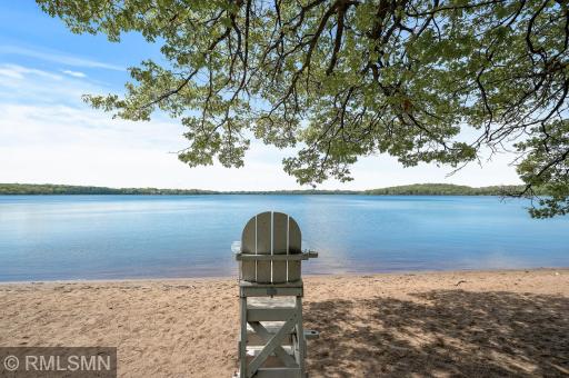 19 Kestrel Court, Saint Paul, MN 55127