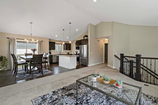 1713 Riverside Dr Upper Living Room