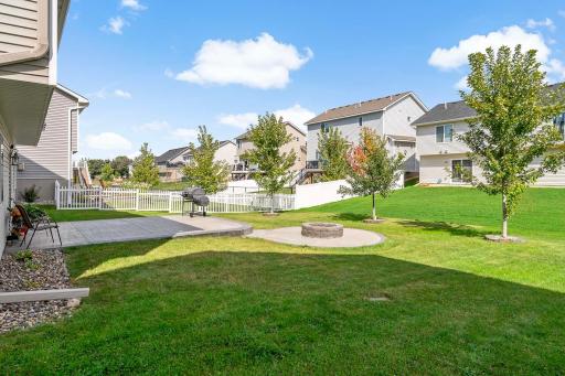 1713 Riverside Dr Backyard Patio