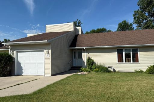 Photo for 137 Belleville Court, Thief River Falls, MN 56701 - Listing #6600619 137 Belleville Court, Thief River Falls, MN 56701