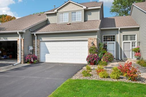 Photo for 2502 Claremont Drive, Mendota Heights, MN 55120 - listing #6600732 2502 Claremont Drive, Mendota Heights, MN 55120