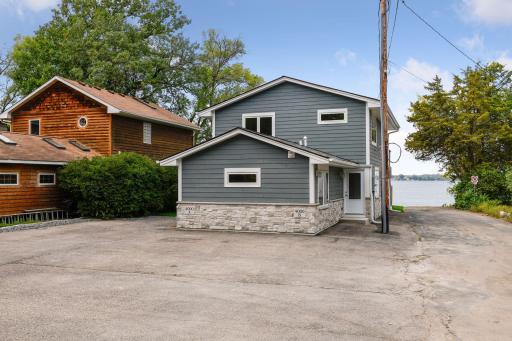 4000 Sunset Drive, Spring Park, MN 55384