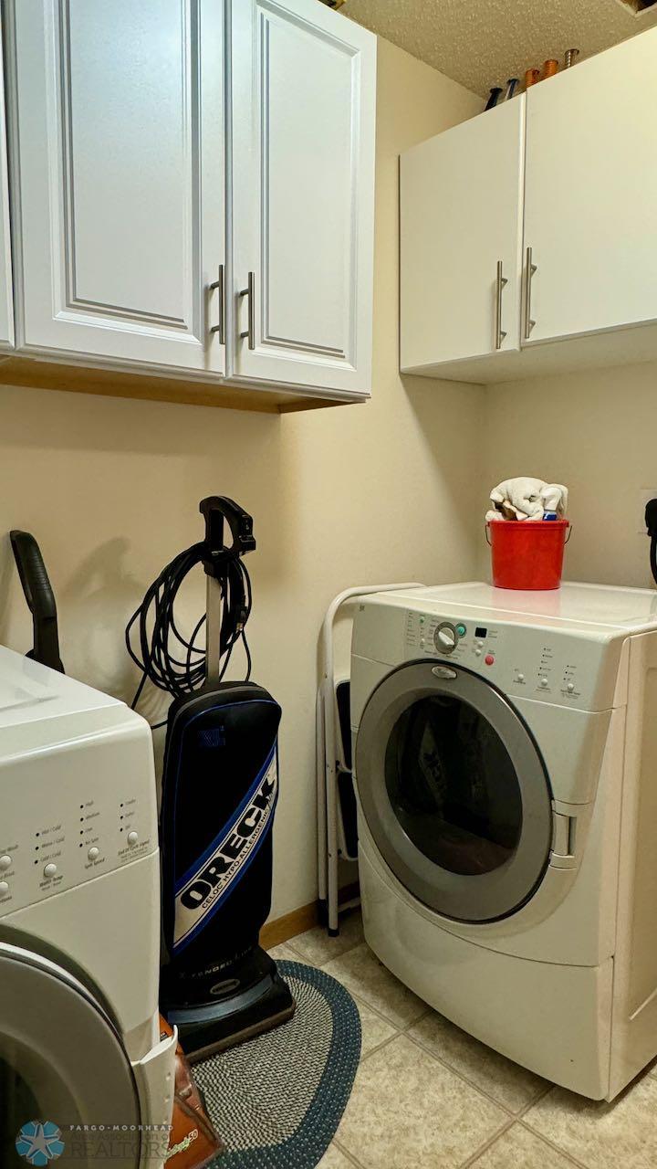 (34) Laundry Room.jpeg