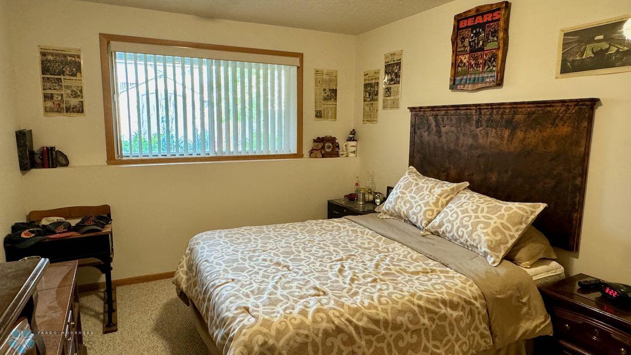 (27) Bedroom 2.jpeg