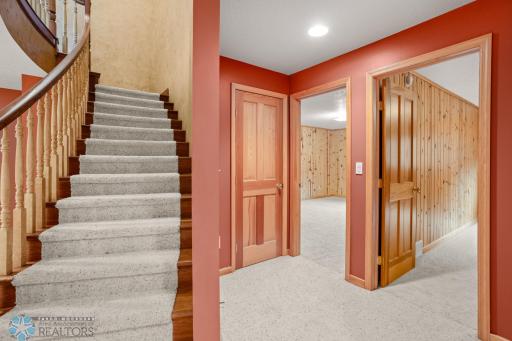 1902 88th Avenue S, Fargo, ND 58104