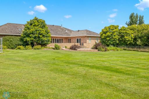 1902 88th Avenue S, Fargo, ND 58104