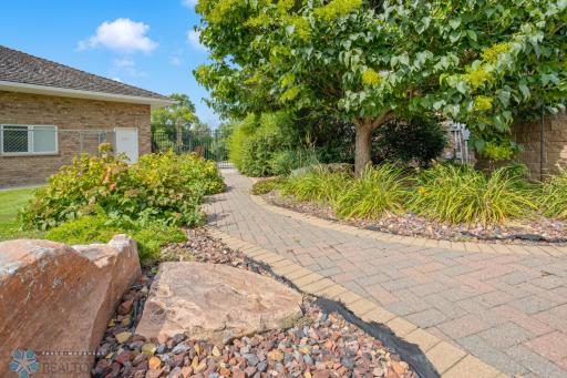 1902 88th Avenue S, Fargo, ND 58104