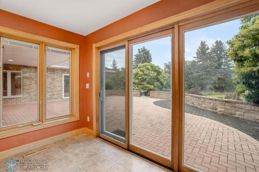 1902 88th Avenue S, Fargo, ND 58104