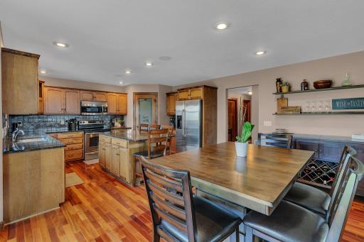 1372 Southfork Drive SE, Hutchinson, MN 55350