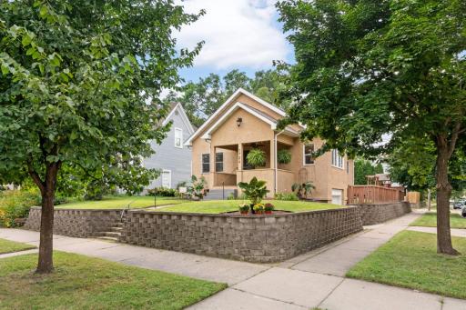 1724 Iglehart Avenue, Saint Paul, MN 55104
