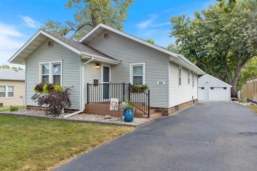 808 N 4th Street, Marshall, MN 56258