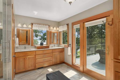 14315 Oldfield Road N, Stillwater, MN 55082