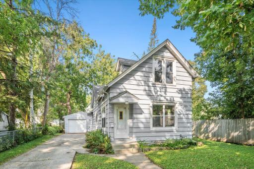 Photo for 723 Manomin Avenue, Saint Paul, MN 55107 - listing #6601385 723 Manomin Avenue, Saint Paul, MN 55107