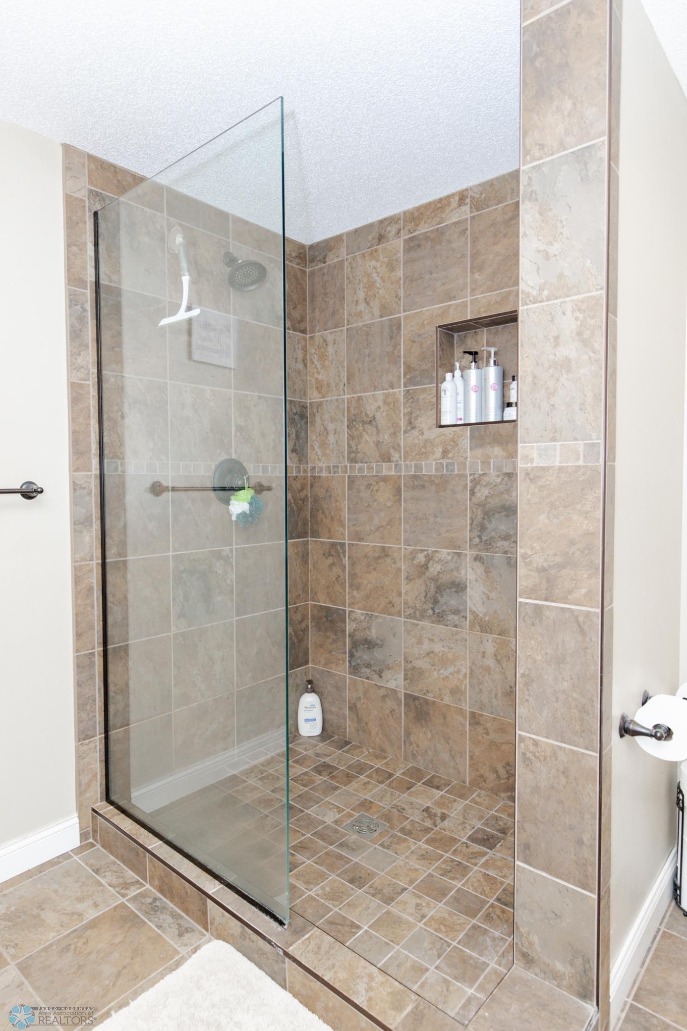 Bathroom 3 - 3/4
