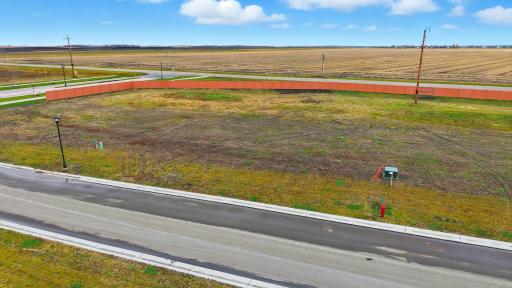 7610 Whitman Drive, Horace, ND 58047