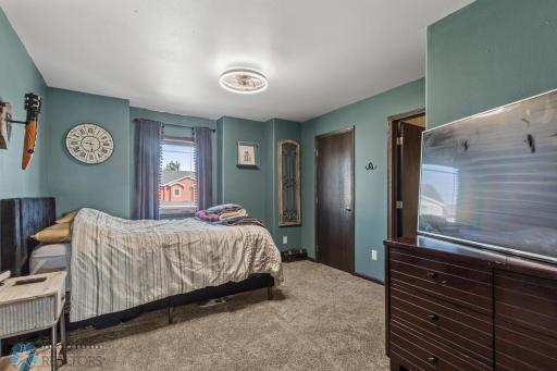 6062 55th Avenue S, Fargo, ND 58104