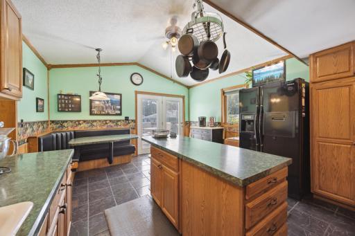 610 112th Avenue NE, Minneapolis, MN 55434