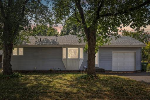 610 112th Avenue NE, Minneapolis, MN 55434