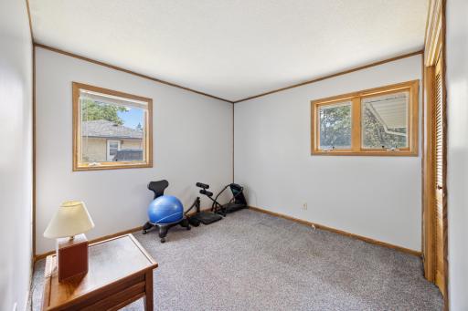 610 112th Avenue NE, Minneapolis, MN 55434