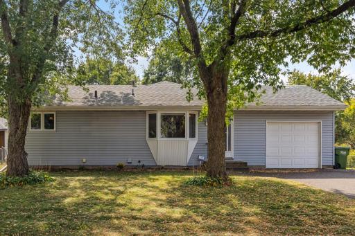 610 112th Avenue NE, Minneapolis, MN 55434