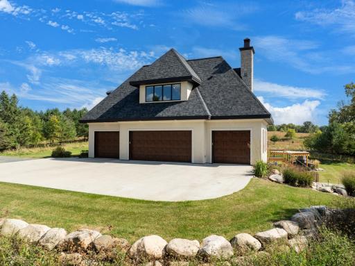 7660 Prairie Smoke Boulevard S, Hastings, MN 55033