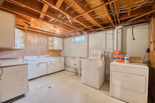 3803 S Salmi Road, Hibbing, MN 55746