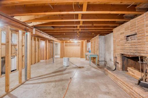 3803 S Salmi Road, Hibbing, MN 55746