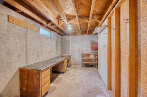 3803 S Salmi Road, Hibbing, MN 55746