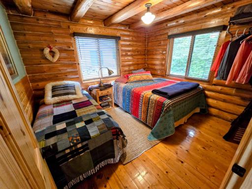8 Flag, Oak Island, MN 56741