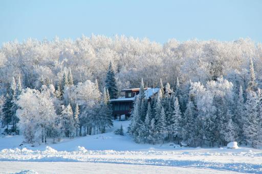 8 Flag, Oak Island, MN 56741
