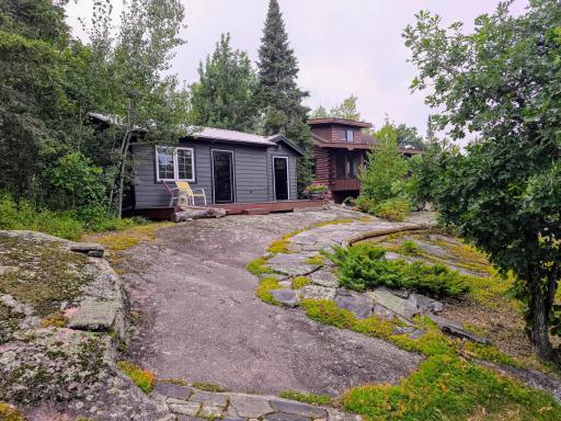 8 Flag, Oak Island, MN 56741
