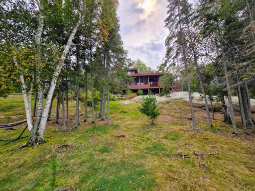 8 Flag, Oak Island, MN 56741