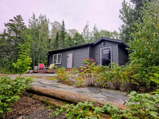 8 Flag, Oak Island, MN 56741