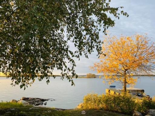 8 Flag, Oak Island, MN 56741