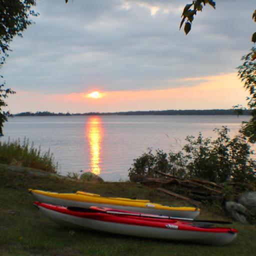 8 Flag, Oak Island, MN 56741