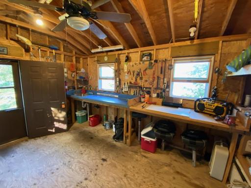 8 Flag, Oak Island, MN 56741