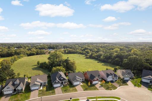 4646 Benjamin Place, Saint Paul, MN 55129