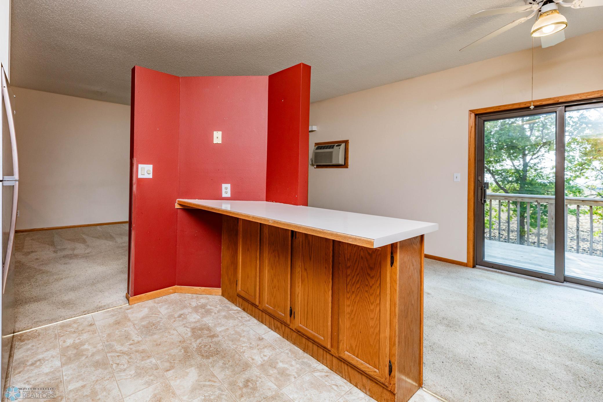 Kitchen 4.jpg