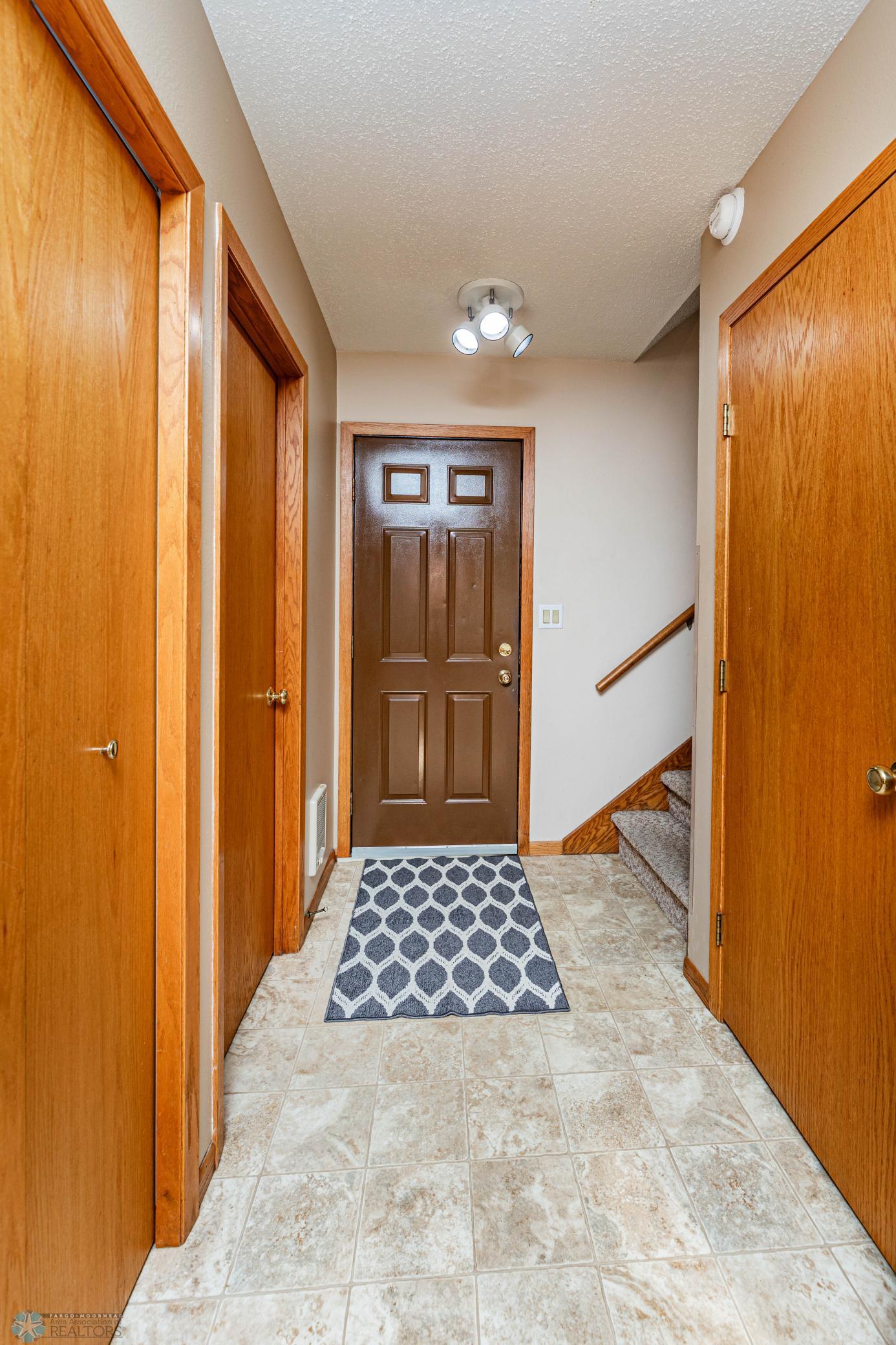 Garage Entry.jpg
