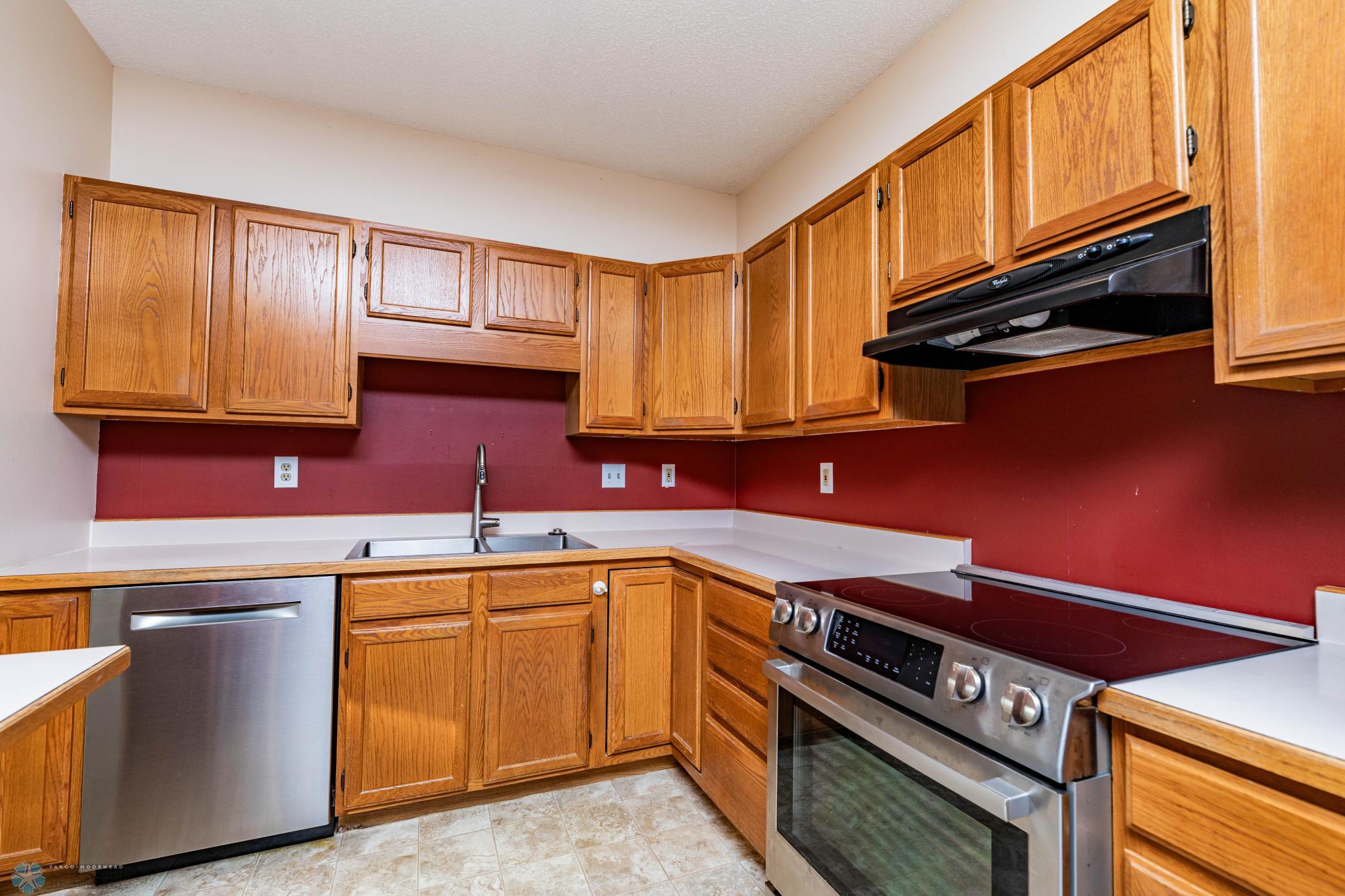 Kitchen 3.jpg