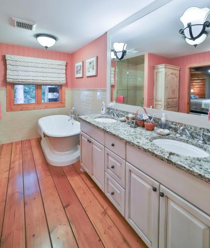 12624 ABC Drive, Crosslake, MN 56442